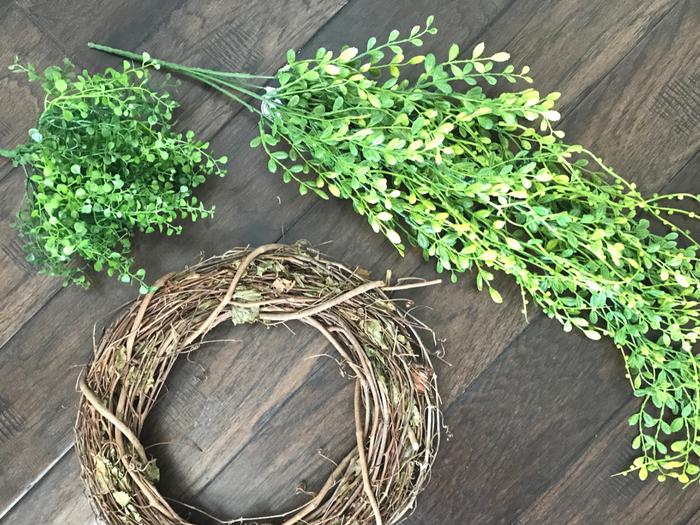 Faux Boxwood Wreath SUPPLIES