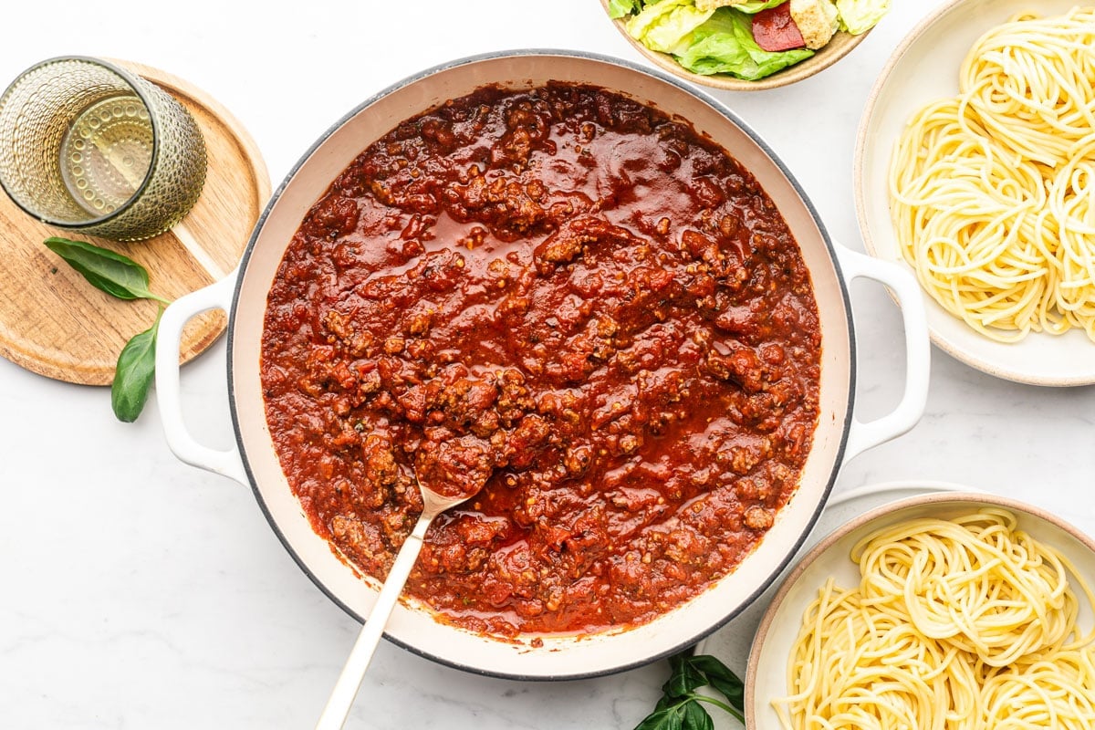 spaghetti sauce can