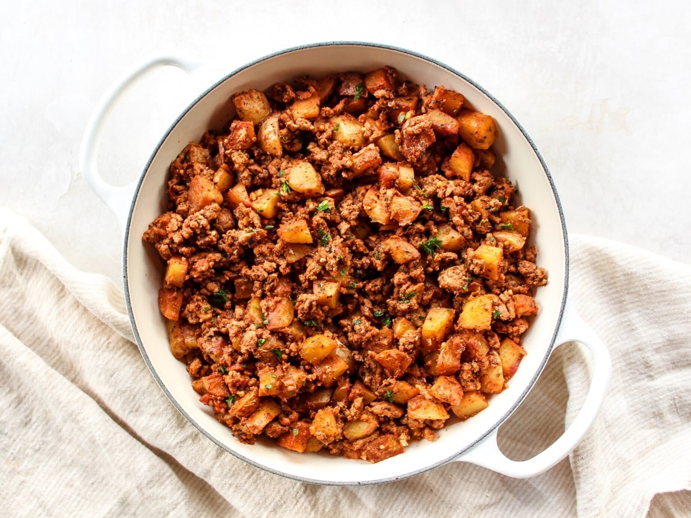 https://thewholecook.com/wp-content/uploads/2020/04/Ground-Turkey-Potato-Skillet-by-The-Whole-Cook-horizontal.jpg