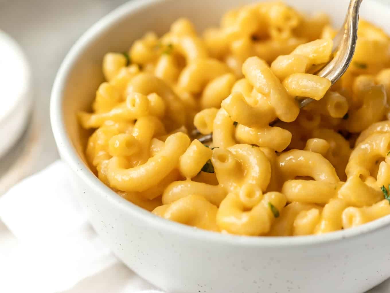 Creamy Homemade Macaroni & Cheese - The Whole Cook