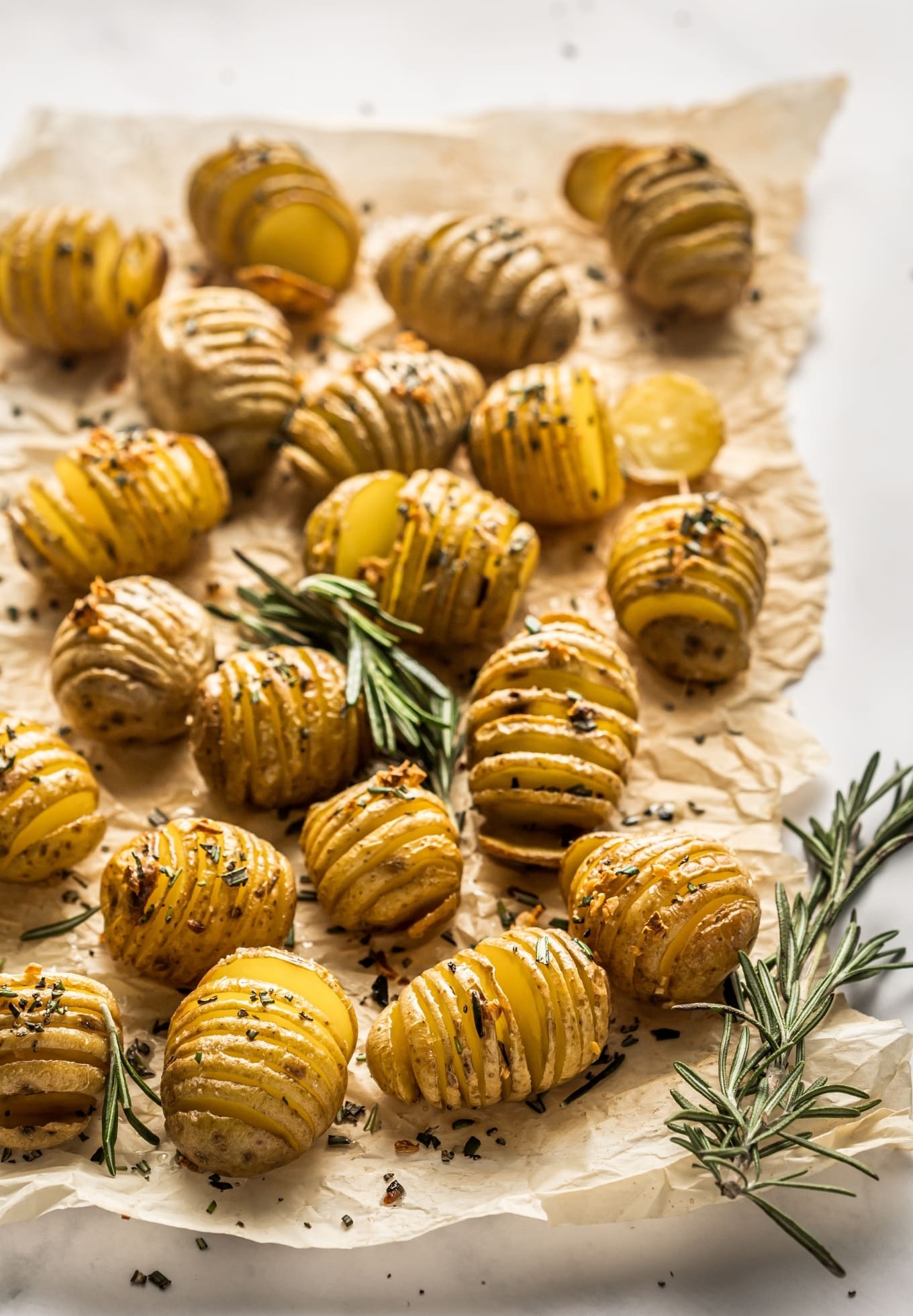 Garlic Herb Hasselback Potatoes
