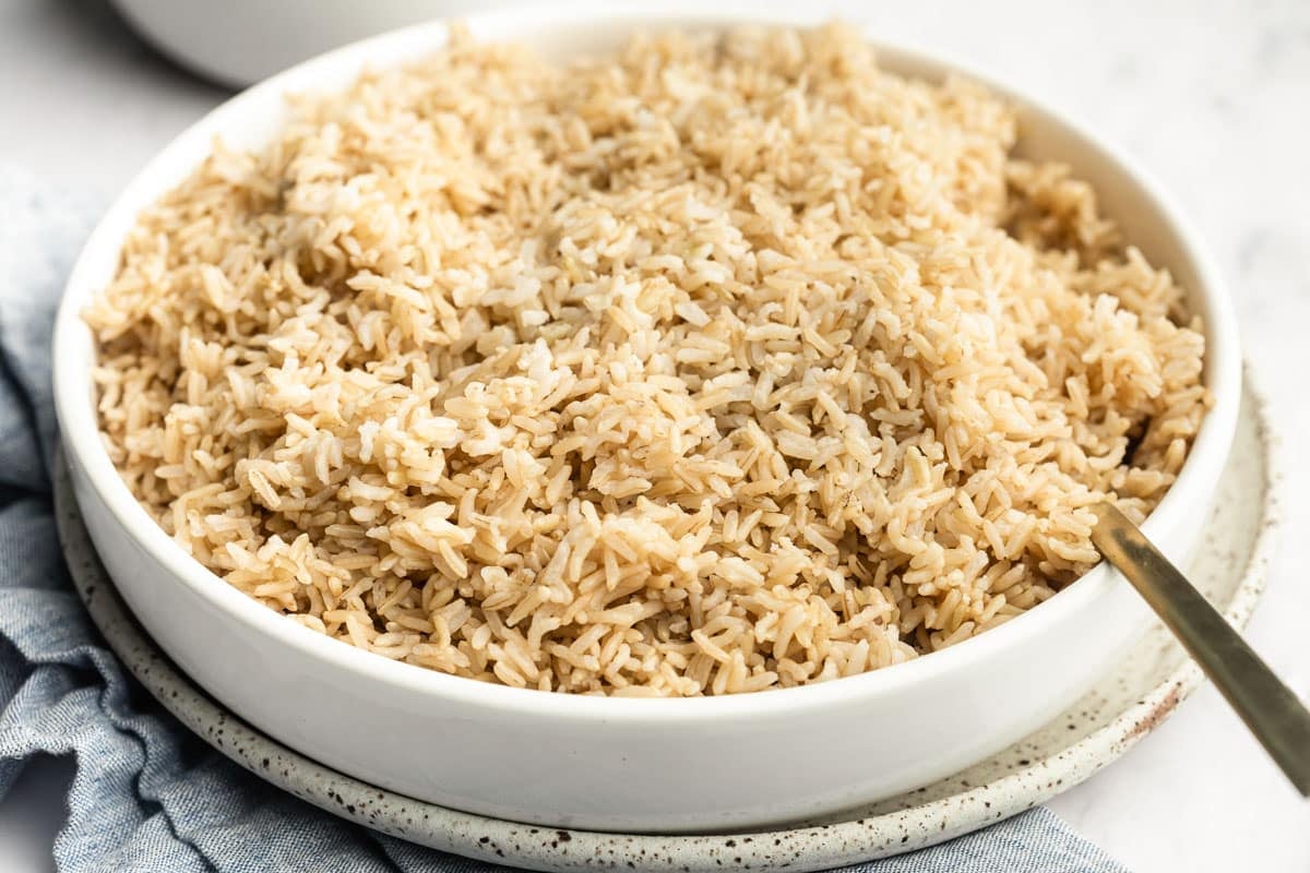 Easy Slow Cooker Brown Rice