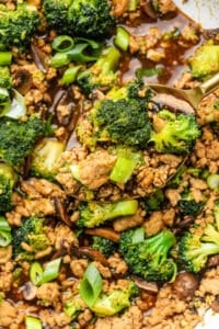 Healthy Ground Chicken and Broccoli Stir Fry